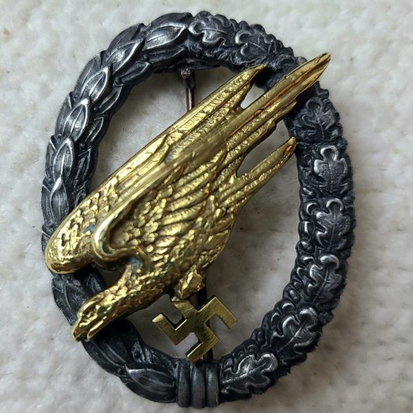 Type "F" - Hybrid Juncker Para Badge With A J2 Buntmetal Eagle And J3 Wreath