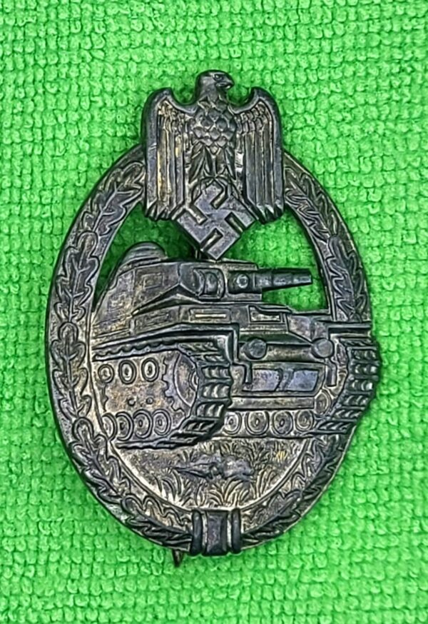 Panzer Assault Badge in Bronze – Paul Meybauer, Berlin