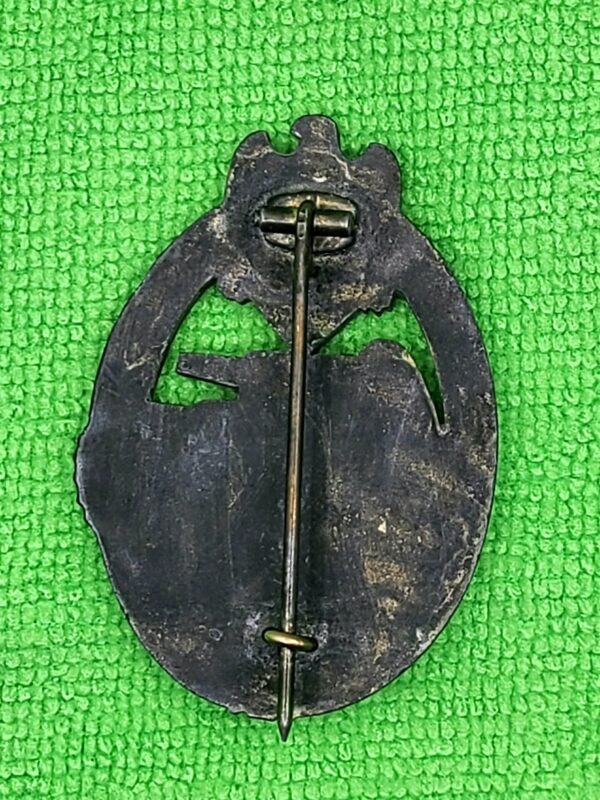 Panzer Assault Badge in Bronze – Paul Meybauer, Berlin - Image 2