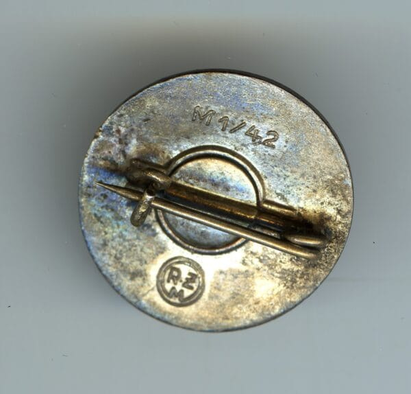 NSDAP Membership Pin M1/42 - Kerbach & Israel of Dresden - Image 2