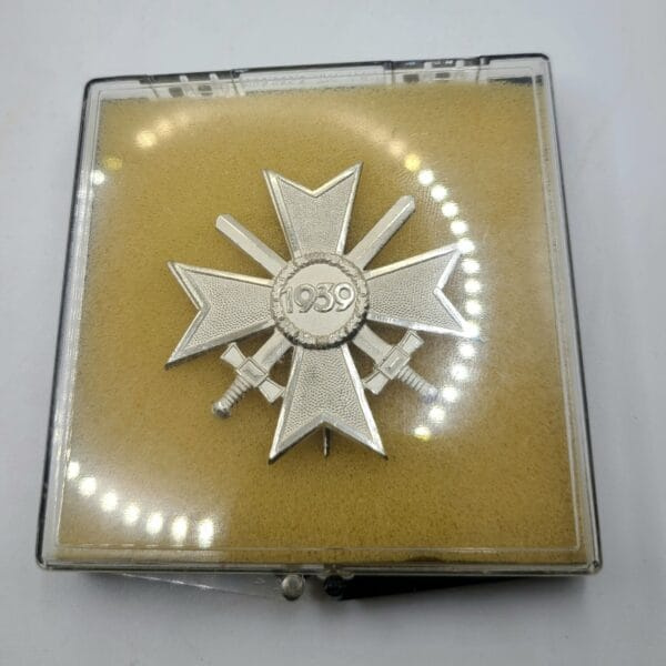 1957 Original German War Merit Cross w/ Swords St&L 1960-66 - Image 2