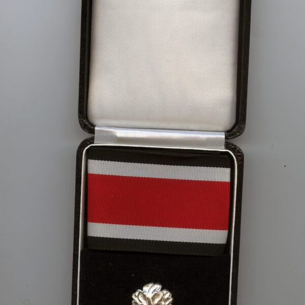 Original Cased 1957 Oak Leaves with Ribbon - German Knight's Cross